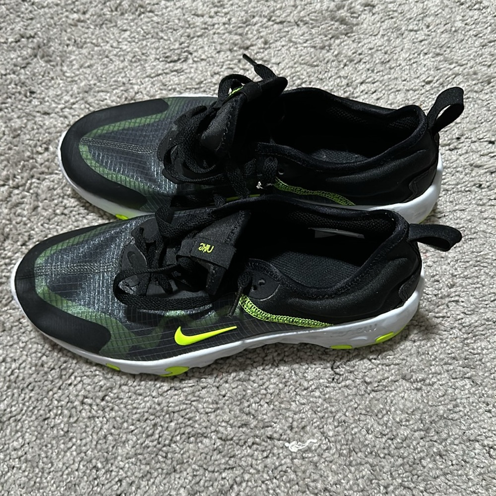 Nike Renew